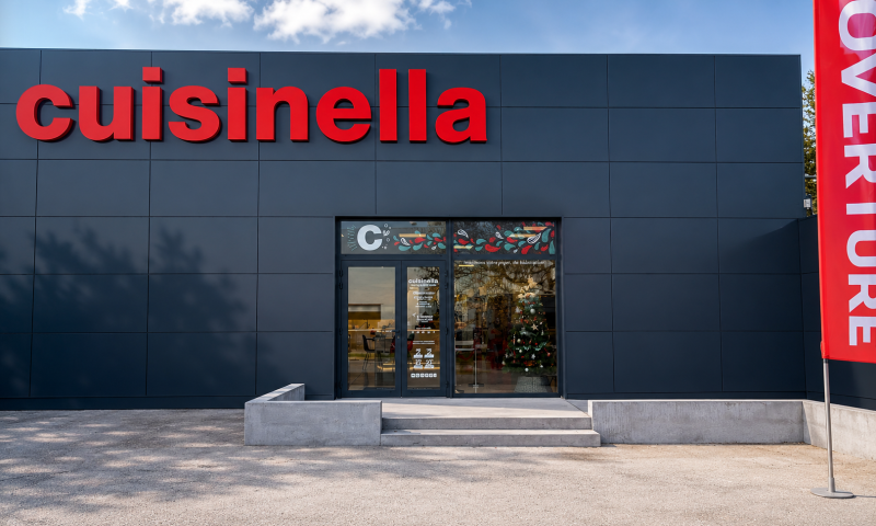 Zoom sur les cassettes RAL 7016 du Cuisinella Aubagne